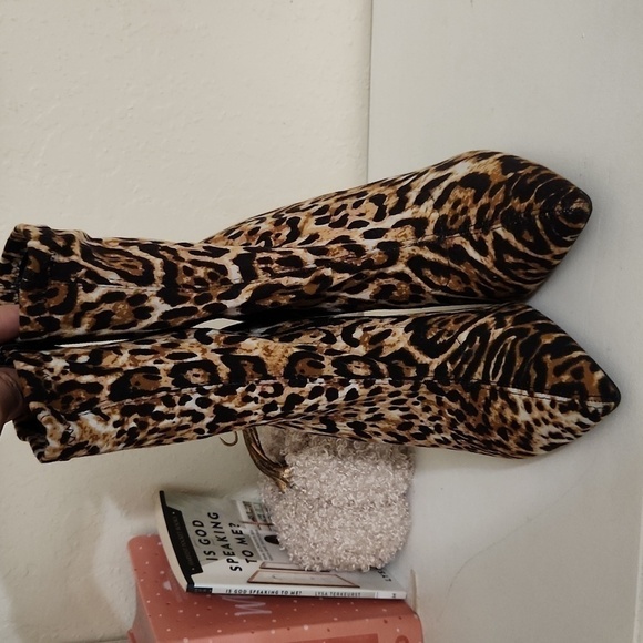 New Leopard print Boots Fall Winter Contemporary Formal Party Holidays Photos - Picture 7 of 11